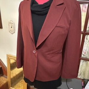 Women's Burgundy Blazer-11/12
